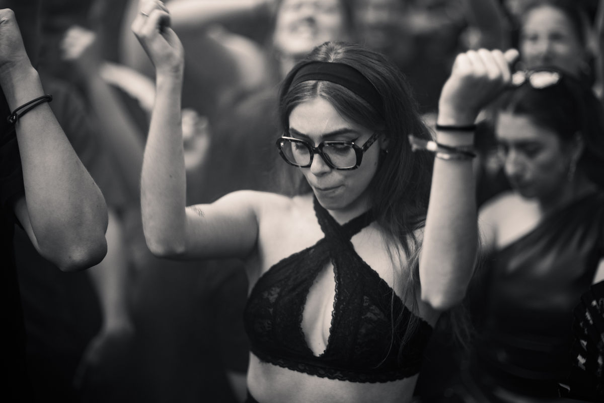 Loading... just a sec